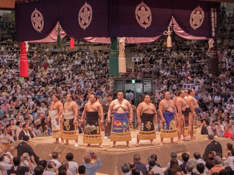 The Nagoya Grand Sumo Tournament For Beginners Nagoya is not boring